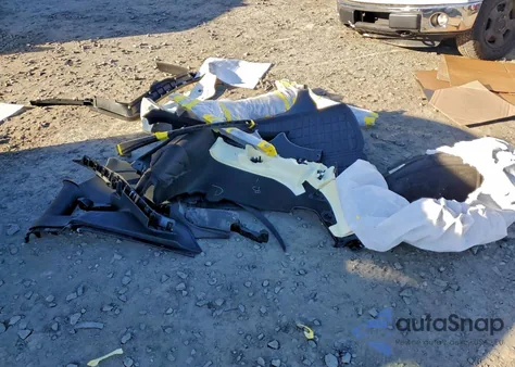 2023 Tesla Model Y из США, поврежденный, VIN 7SAYGDEE4PA074351